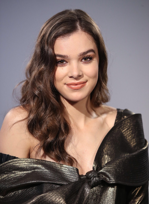 Hailee Steinfeld — Dark Autumn