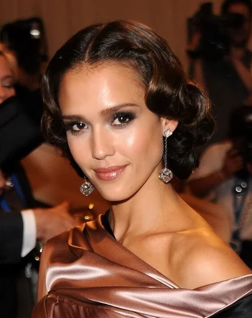 Jessica Alba — Dark Autumn