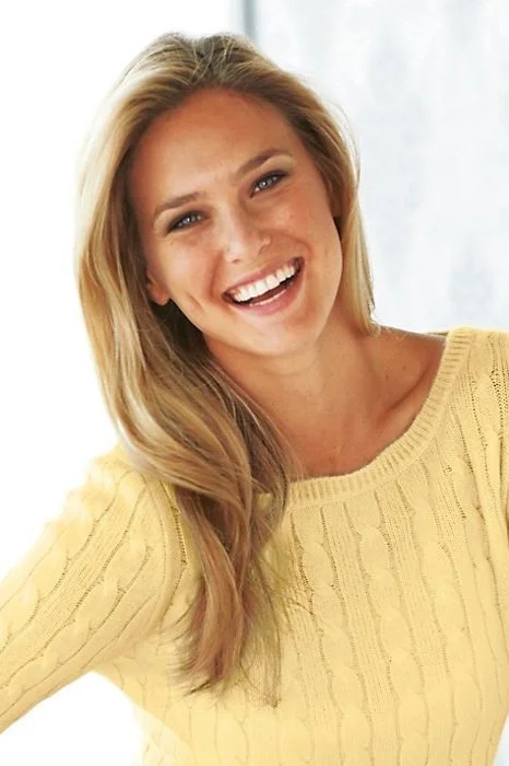 Bar Refaeli — Soft Autumn