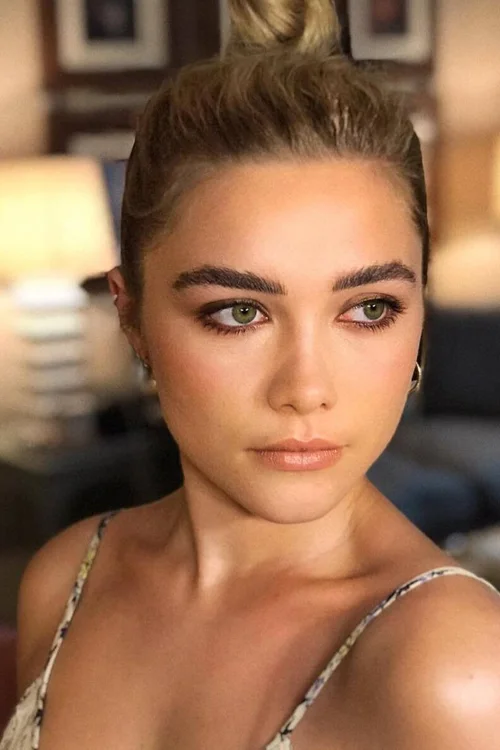 Florence Pugh — Soft Autumn