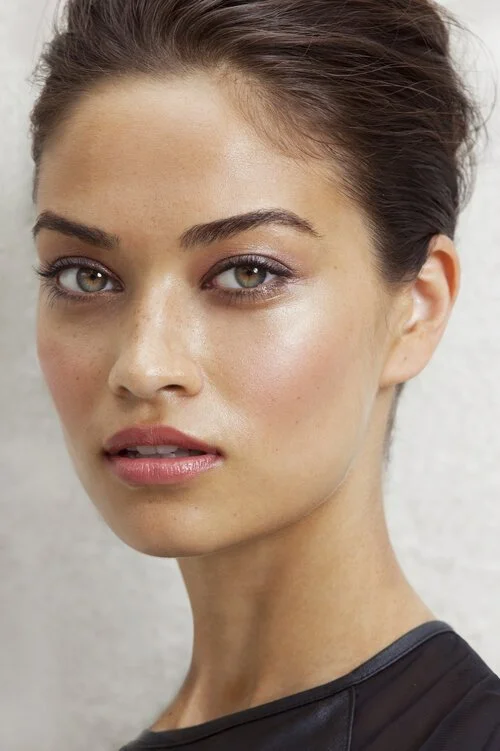 Shanina Shaik — Soft Autumn