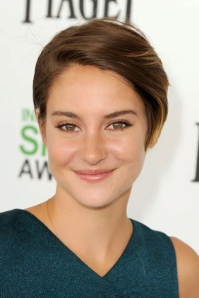 Shailene Woodley — True Autumn