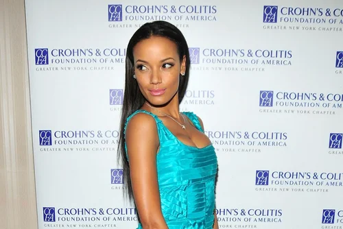 Selita Ebanks — Bright Spring