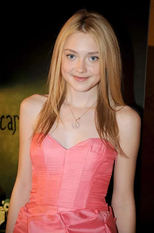 Dakota Fanning — Light Spring