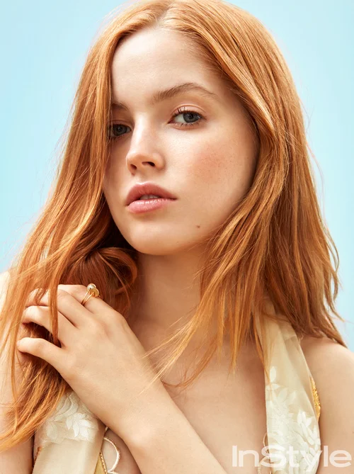 Ellie Bamber — Light Spring
