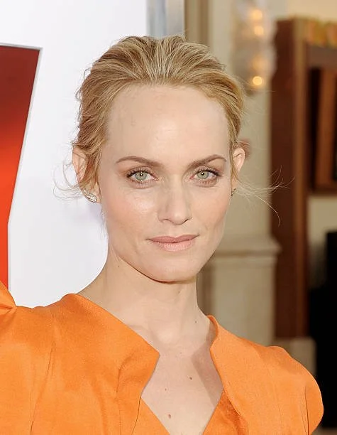 Amber Valletta — True Spring