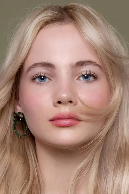 Freya Allan — Light Summer