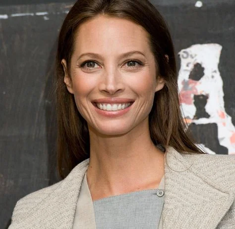 Christy Turlington — Soft Summer