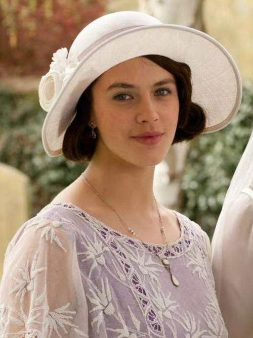 Jessica Brown Findlay — Soft Summer