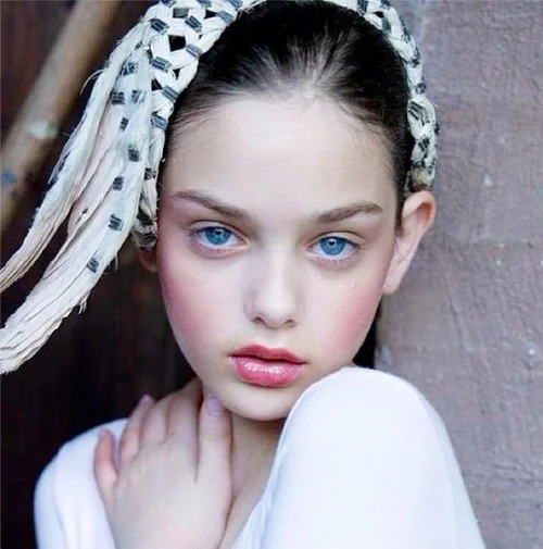 Odeya Rush — True Summer