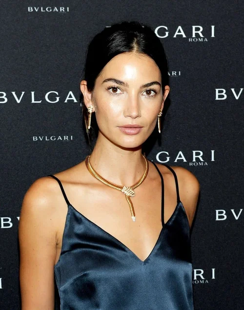 Lily Aldridge — Dark Winter