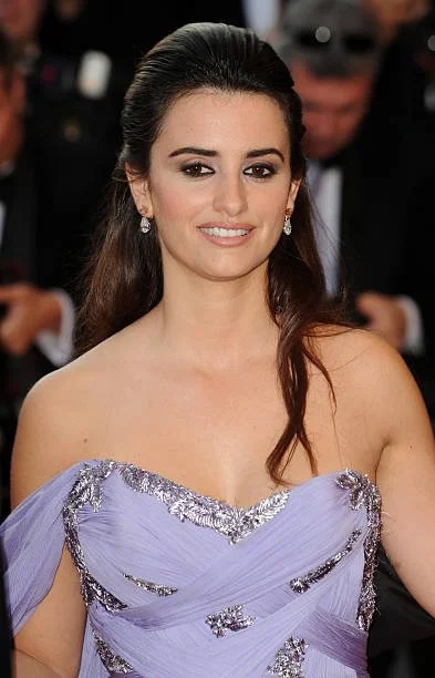 Penelope Cruz — Dark Winter